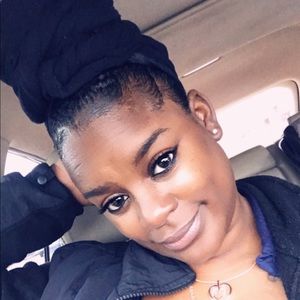 Meet your Posher, Tonya